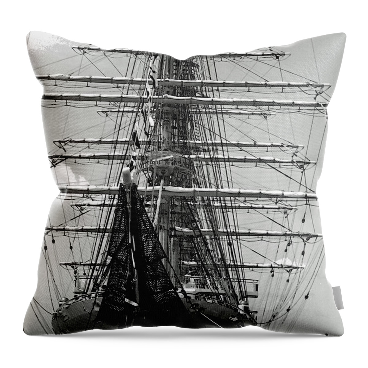 Sailing Ships Throw Pillow featuring the photograph Kaiwo Maru by John Schneider