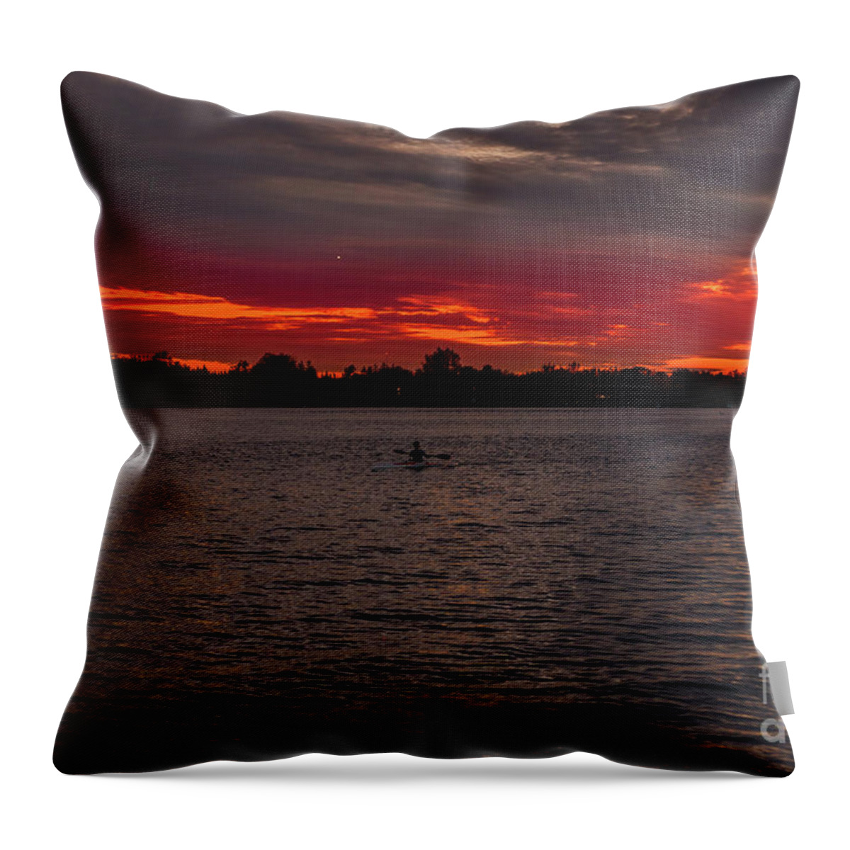 Kayak Throw Pillow featuring the photograph Kayak on Lake Wilcox at sunset by Les Palenik