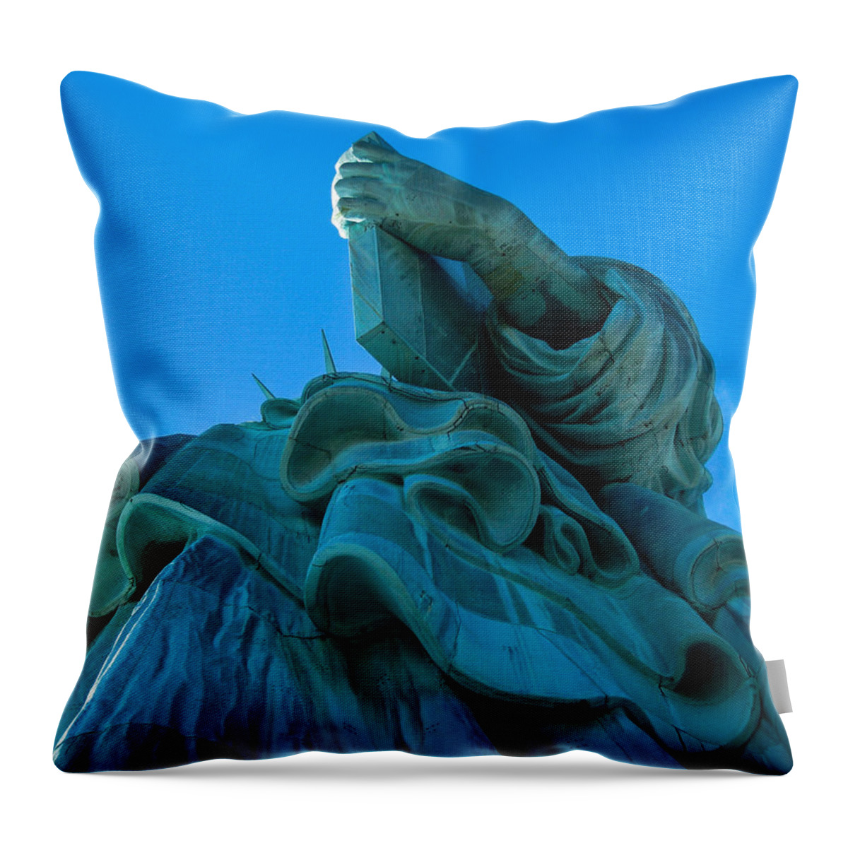 New York Throw Pillow featuring the photograph Lady Liberty by Gera Photography