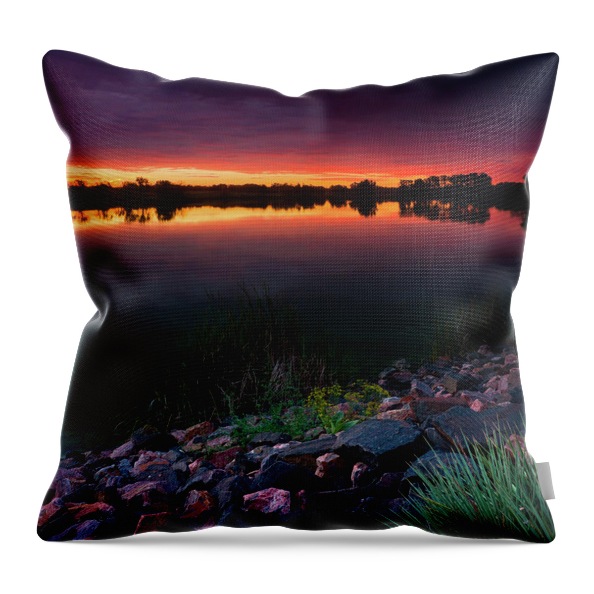 Colorado Throw Pillow featuring the photograph Lake Of Color by John De Bord