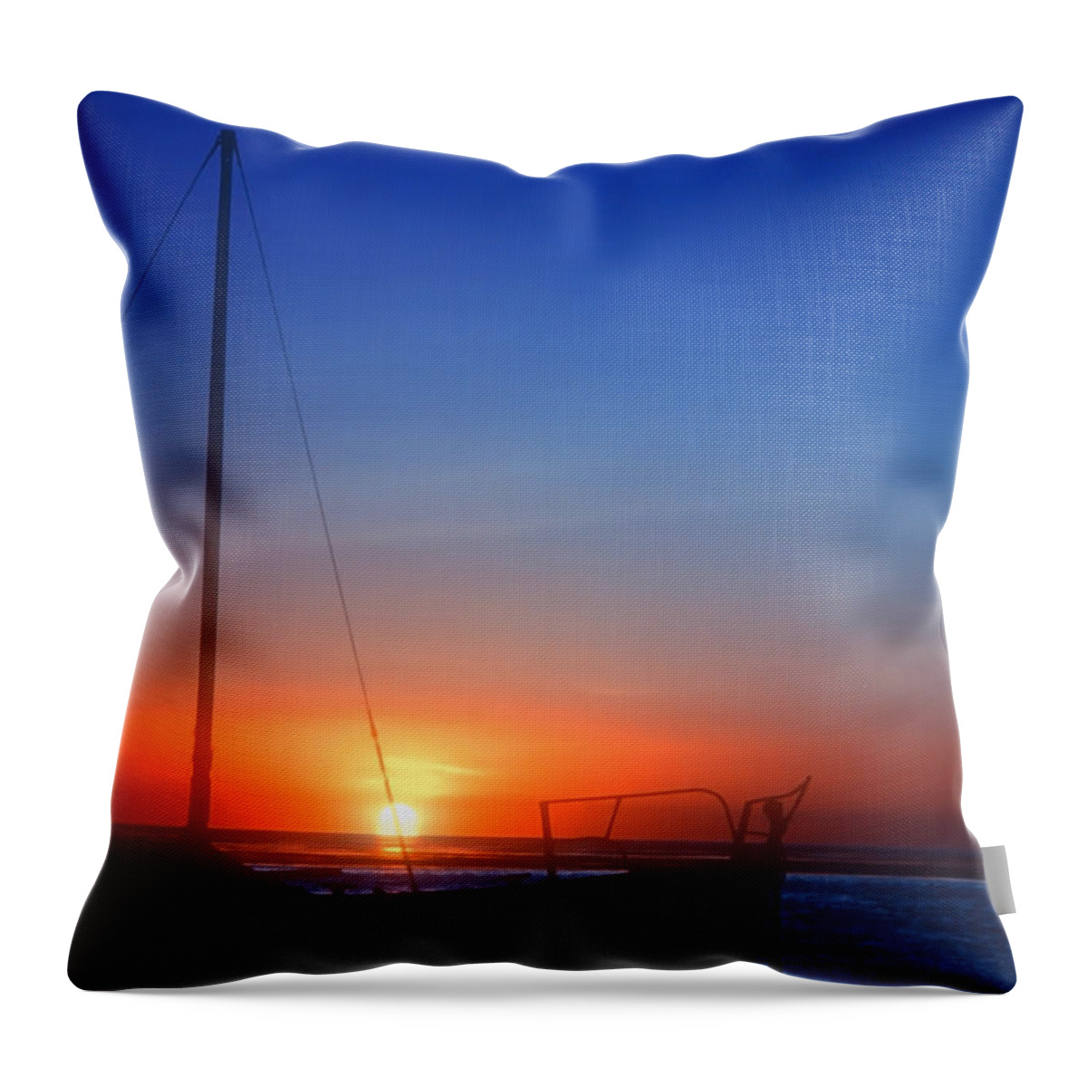 Ocean Throw Pillow featuring the photograph Last Light by Stephen Anderson