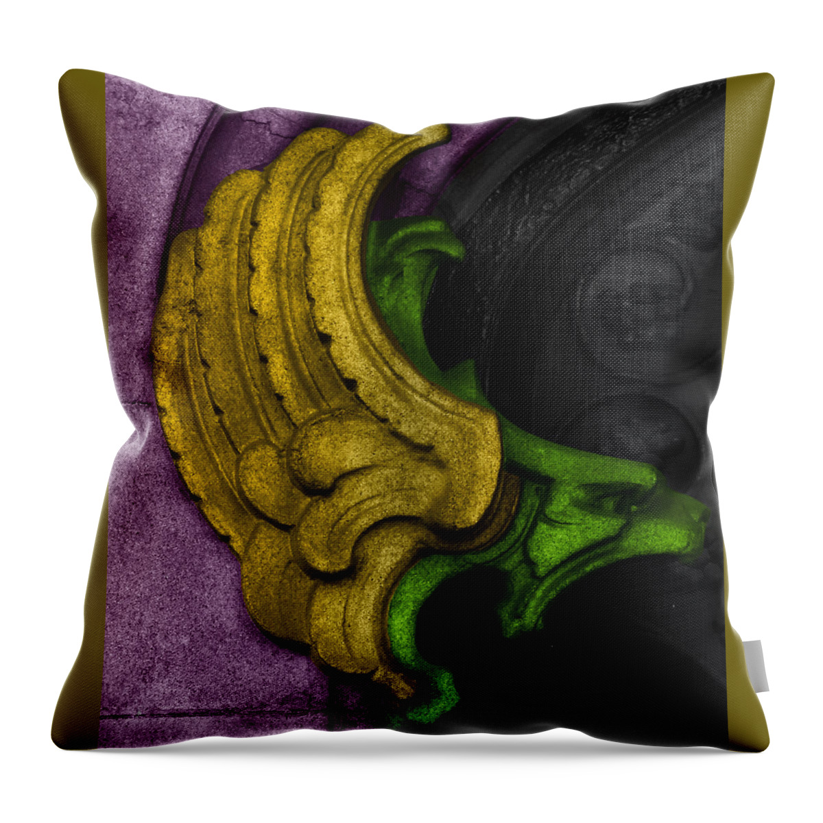Creature Throw Pillow featuring the photograph Little creature by Emme Pons