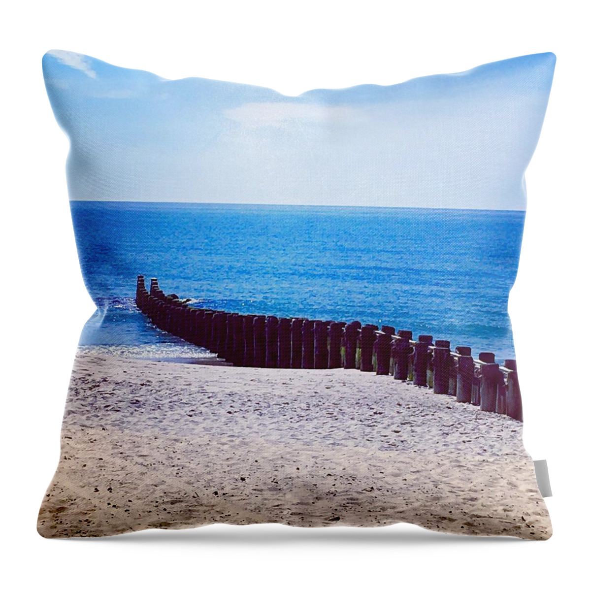 Lbi Prints Throw Pillow featuring the photograph Long Beach Island dreaming by Dottie Visker