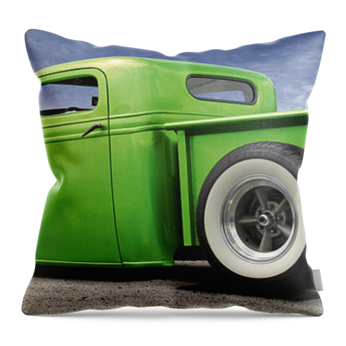 Lowrider Throw Pillow featuring the photograph Lowrider at Painted Desert by Mike McGlothlen