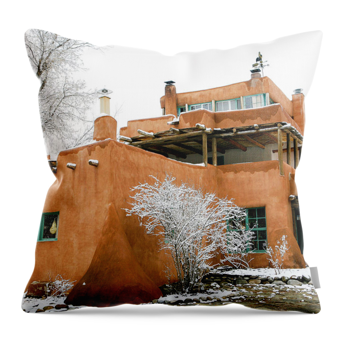 Mabel Luhan Dodge Throw Pillow featuring the photograph Mabel Luhan Dodge House 1 by Marilyn Hunt