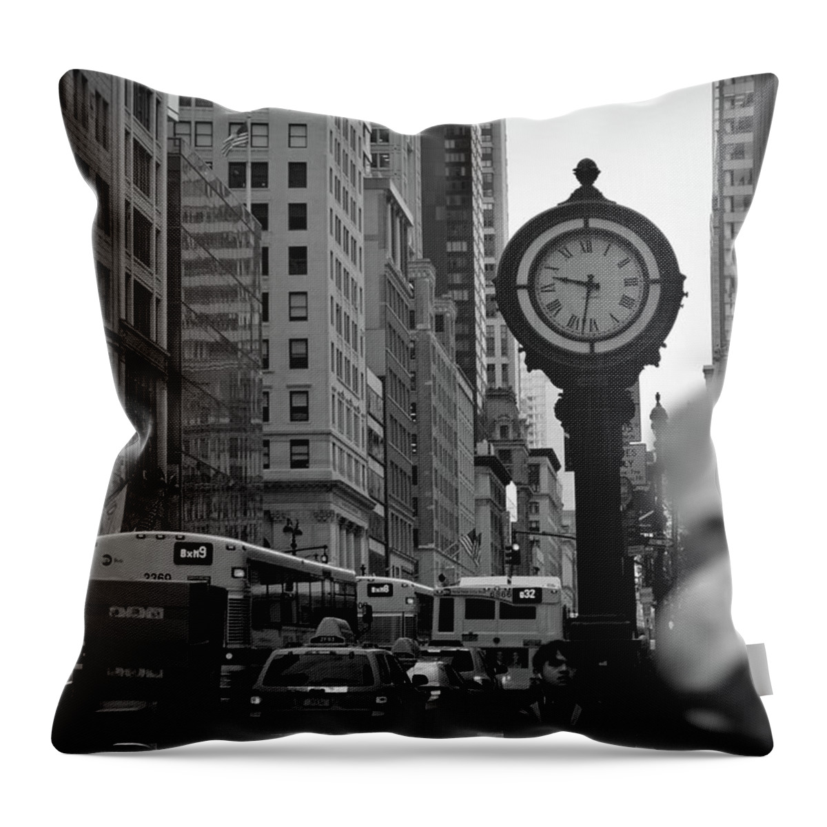 New York Throw Pillow featuring the photograph Midtown by Lucas Valente da Costa