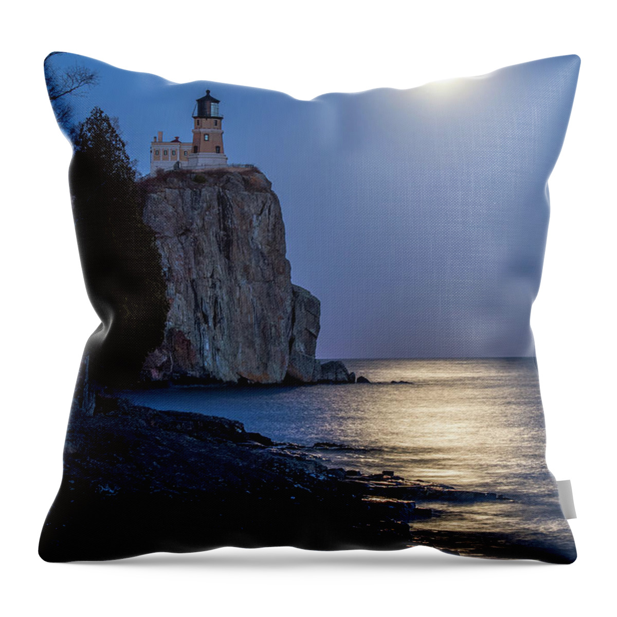 Split Rock Lighthouse Throw Pillow featuring the photograph Moon Light On Split Rock by Paul Freidlund