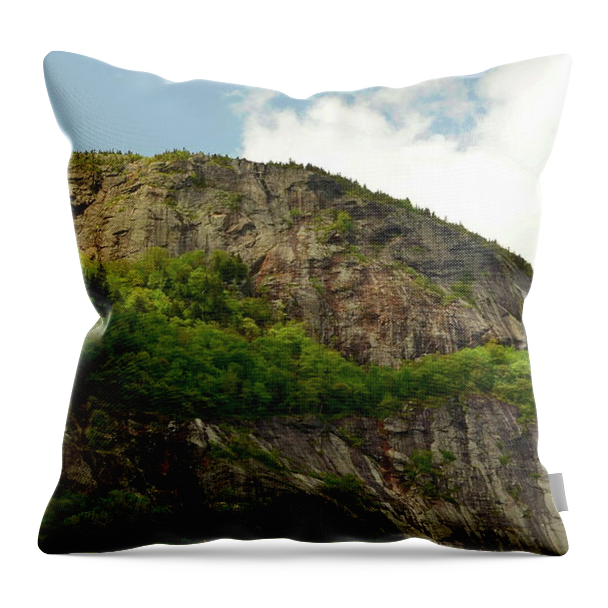 Mt Willard Throw Pillow featuring the photograph Mt Willard by Harry Moulton