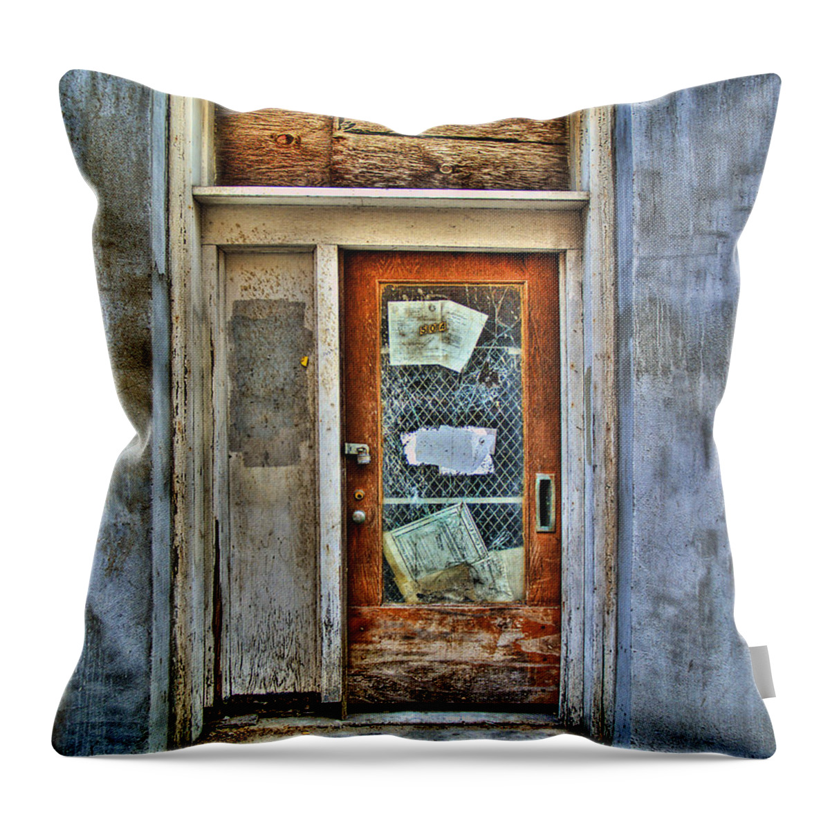 New Orleans Throw Pillow featuring the photograph New Orleans Door by Tammy Wetzel
