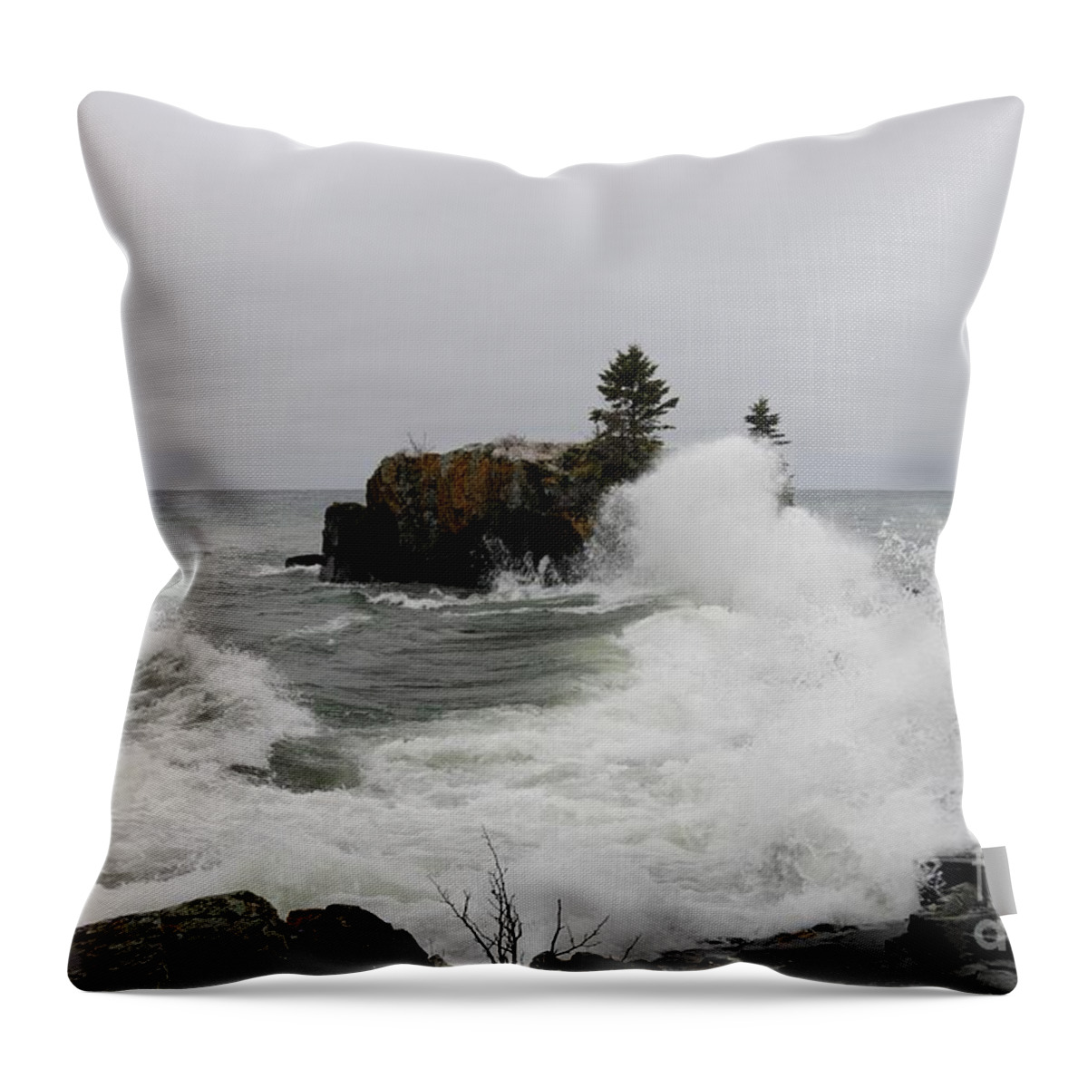 Hollowrock Throw Pillow featuring the photograph Northeaster at HollowRock by Sandra Updyke