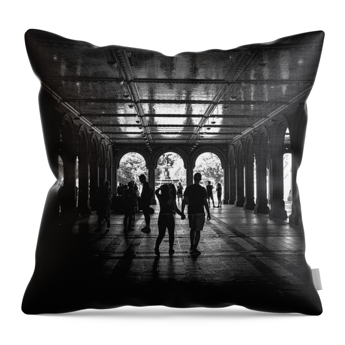 Black And White Throw Pillow featuring the photograph Nyc3 by Rob Dietrich