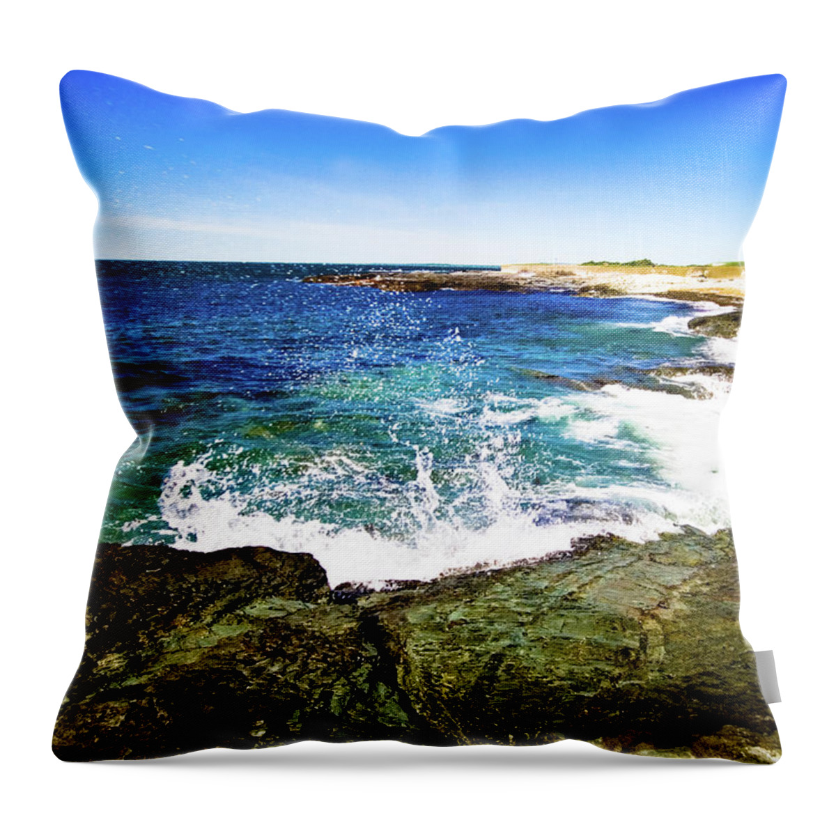 Photograph Throw Pillow featuring the photograph Ocean Drive by Susan Schumann