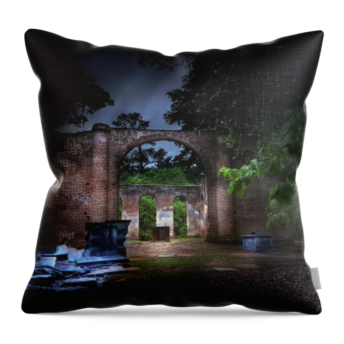 Old Sheldon Church Throw Pillow featuring the photograph Old Sheldon Graveyard by Mark Andrew Thomas