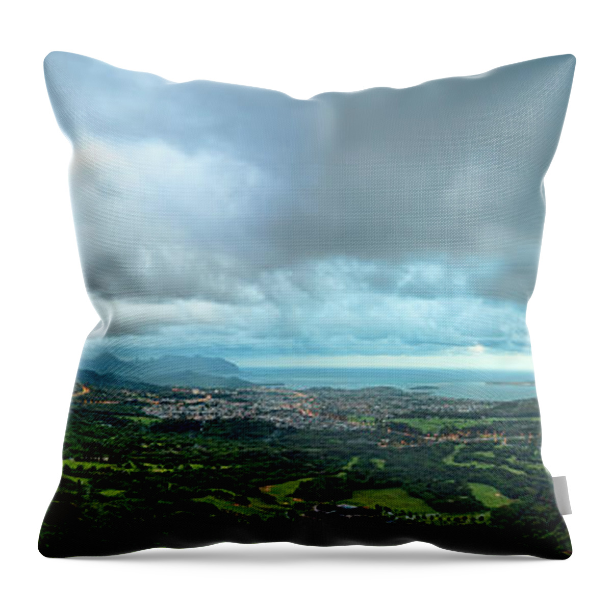 Hawaii Throw Pillow featuring the photograph Pali Lookout dawn by Dan McManus