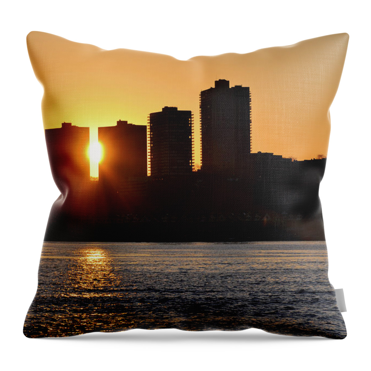 Hudson River Sunset Throw Pillow featuring the photograph Peekaboo Sunset by Sarah McKoy