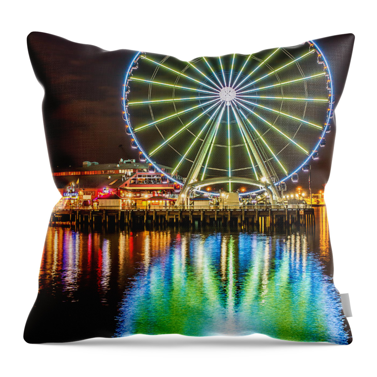 Seattle Throw Pillow featuring the photograph Portrait of the Great Wheel by Rob Green