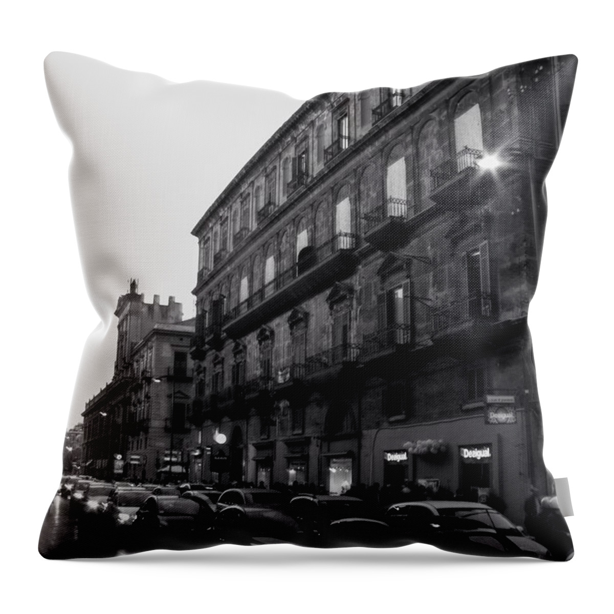 City Throw Pillow featuring the photograph Rosso by Marcello Verduci