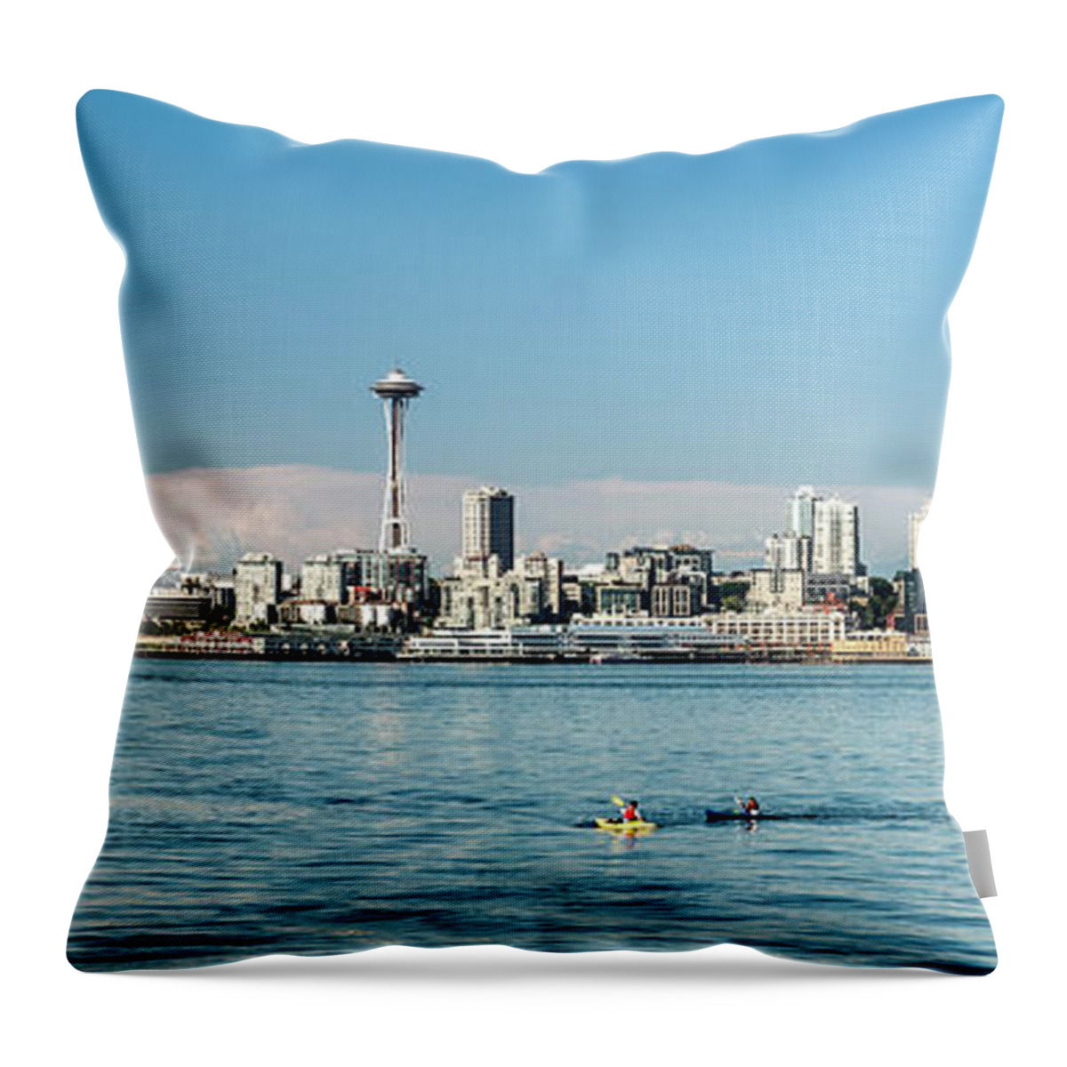 Aiki Beach Throw Pillow featuring the photograph Seattle Skyline 1 by Mati Krimerman
