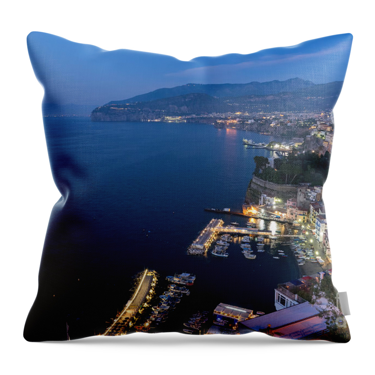 Sorrento Dusk Throw Pillow featuring the photograph Sorrento Bay at Dusk by Ann Garrett