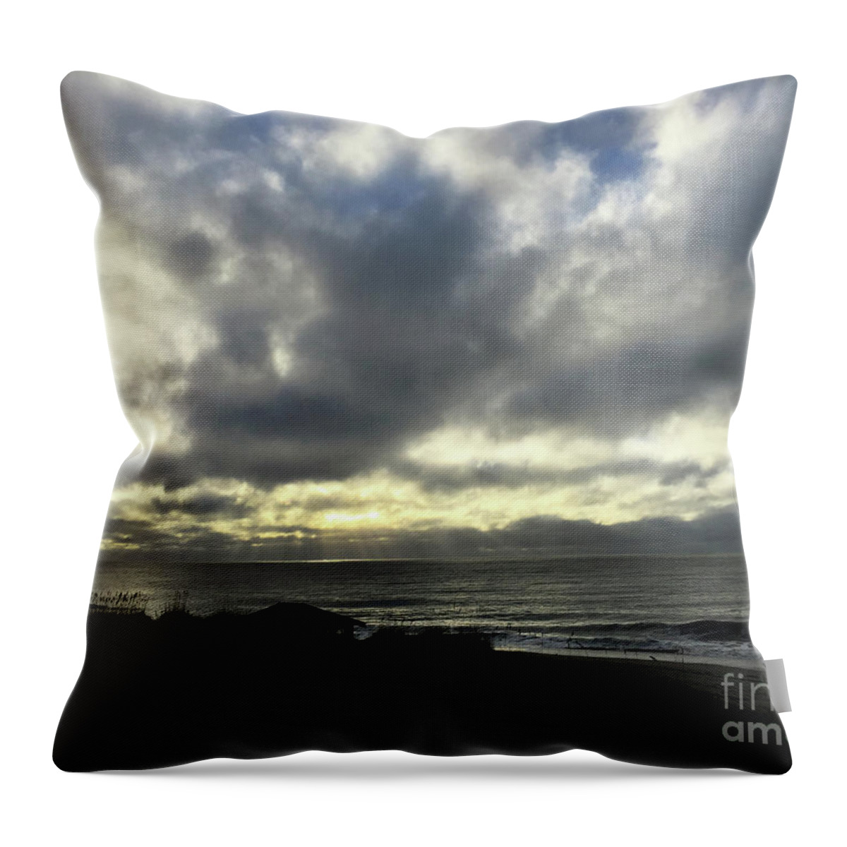 Maritime Throw Pillow featuring the photograph Sunburst by Skip Willits