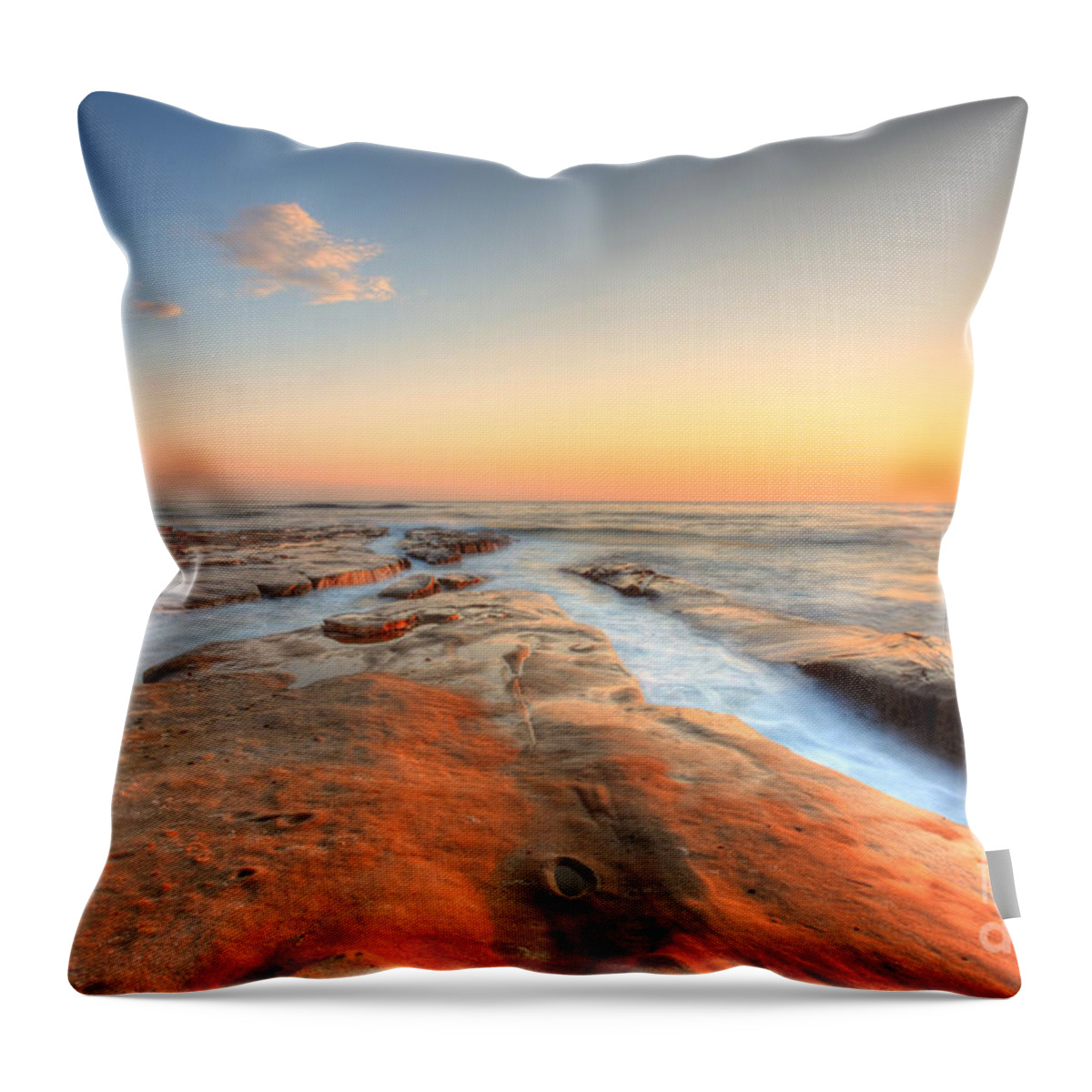 Photograph Throw Pillow featuring the photograph Sunset on La Jolla Beach by Kelly Wade
