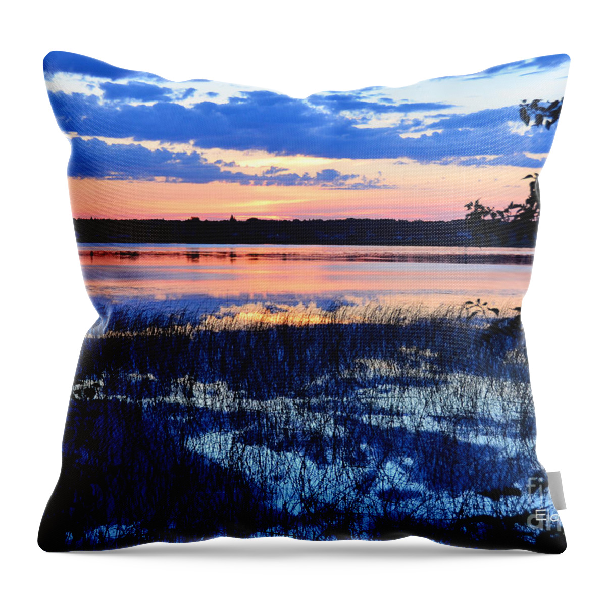 Sunset On Lake Throw Pillow featuring the photograph Sunset on Porcupine Lake by Elaine Berger