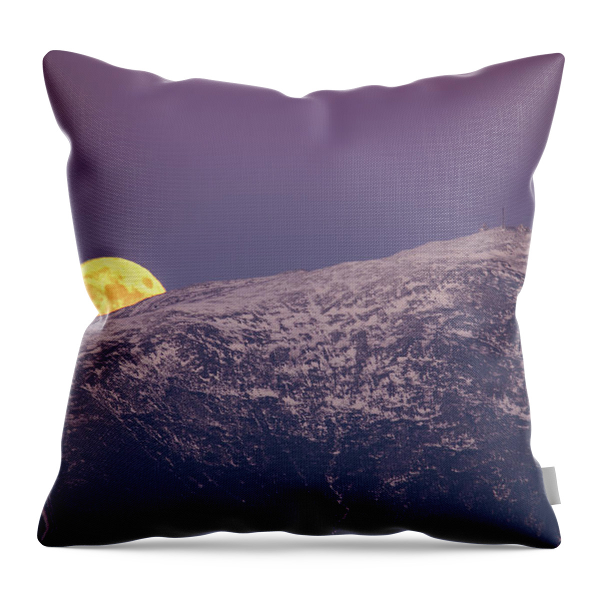 Mount Throw Pillow featuring the photograph Super Moon Rising by White Mountain Images