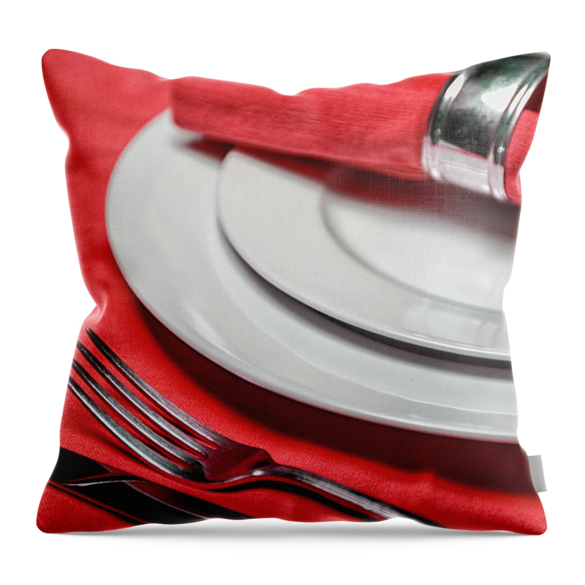 Bar Throw Pillow featuring the photograph Table setting in red by Patricia Hofmeester