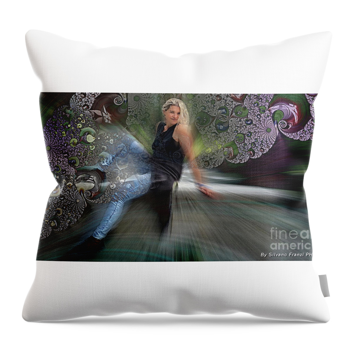 Avant-garde Throw Pillow featuring the digital art The beauty of fractals by Silvano Franzi