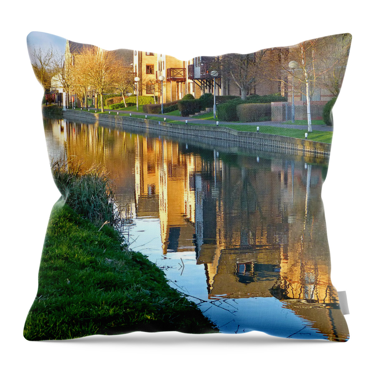 River Throw Pillow featuring the photograph The Maltings Reflections by Gill Billington