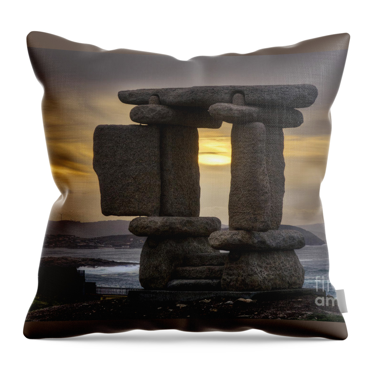 Sculpture.monument Throw Pillow featuring the photograph The Mystical Open Door to the Ocean by Heiko Koehrer-Wagner