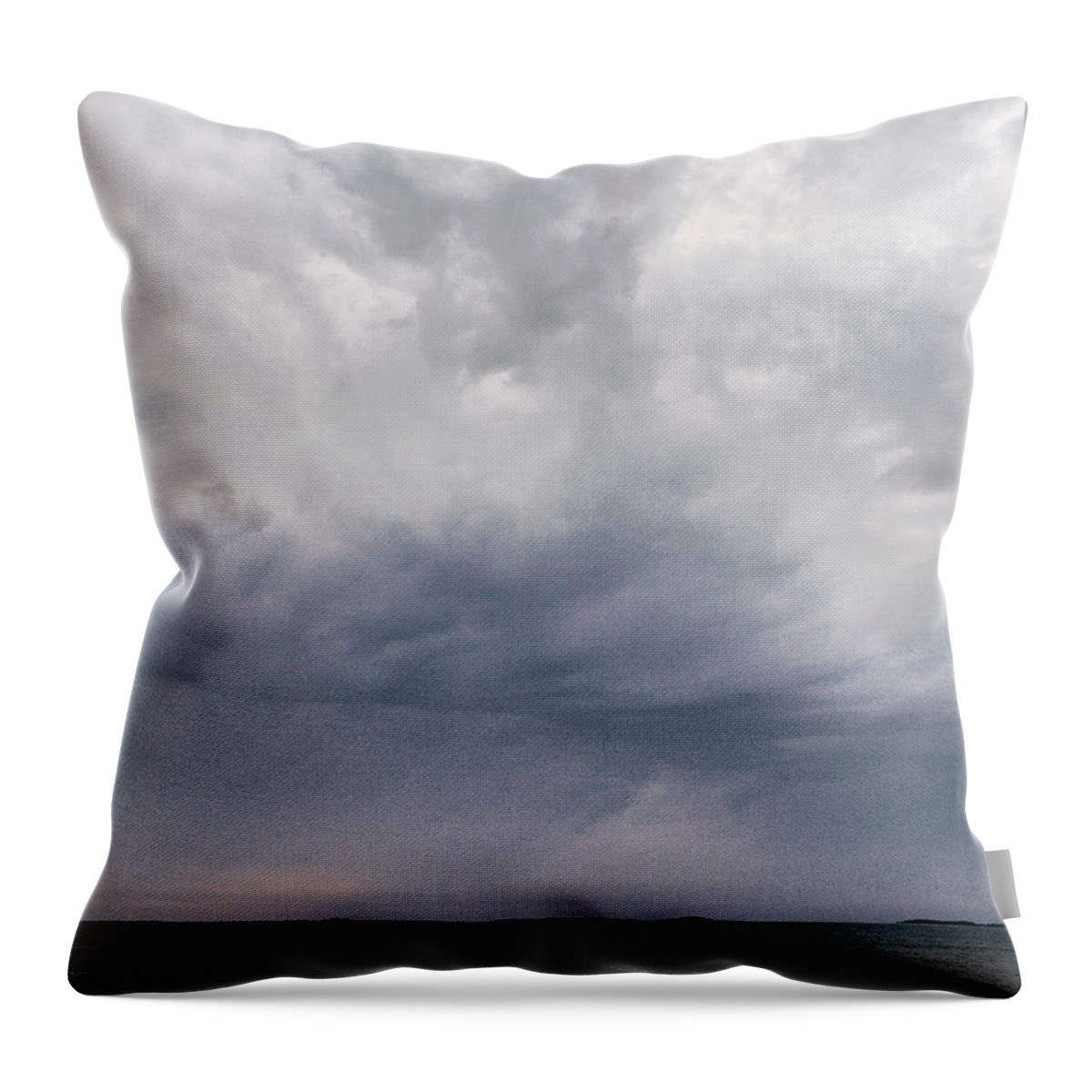 Lehtokukka Throw Pillow featuring the photograph The rising storm 2 by Jouko Lehto