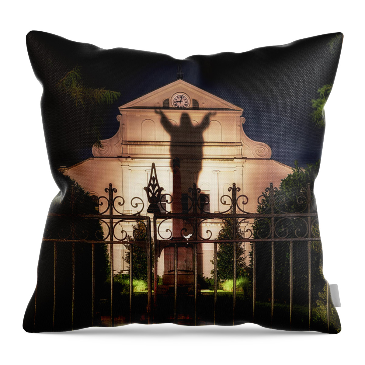Touchdown Jesus Throw Pillow featuring the photograph Touchdown Jesus by Susan Rissi Tregoning