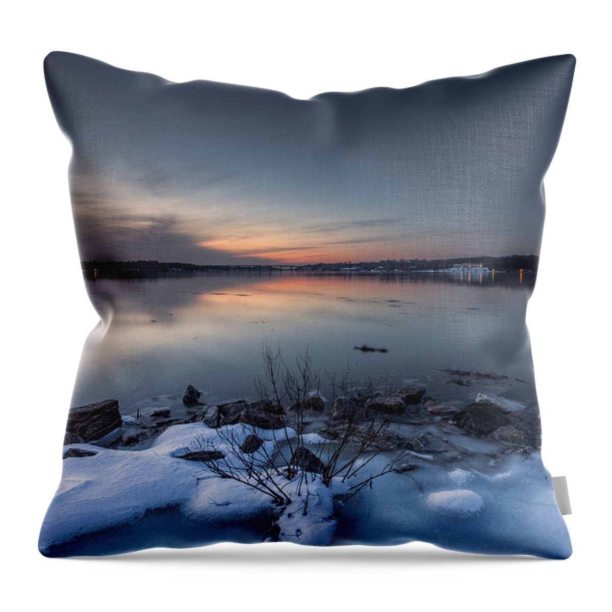 Severn River Throw Pillow featuring the photograph Twilight by Edward Kreis