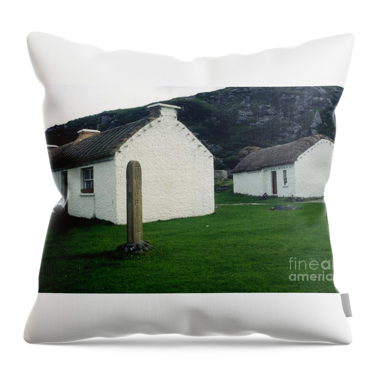 House Throw Pillow featuring the photograph Valentia Island Homes by Joe Cashin