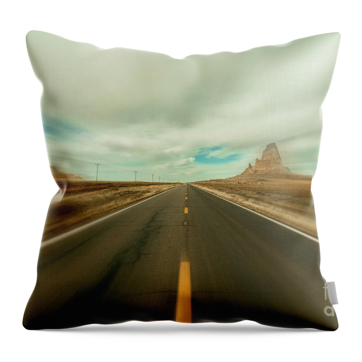 Arizona Throw Pillow featuring the photograph Arizona Desert Highway #4 by Raul Rodriguez