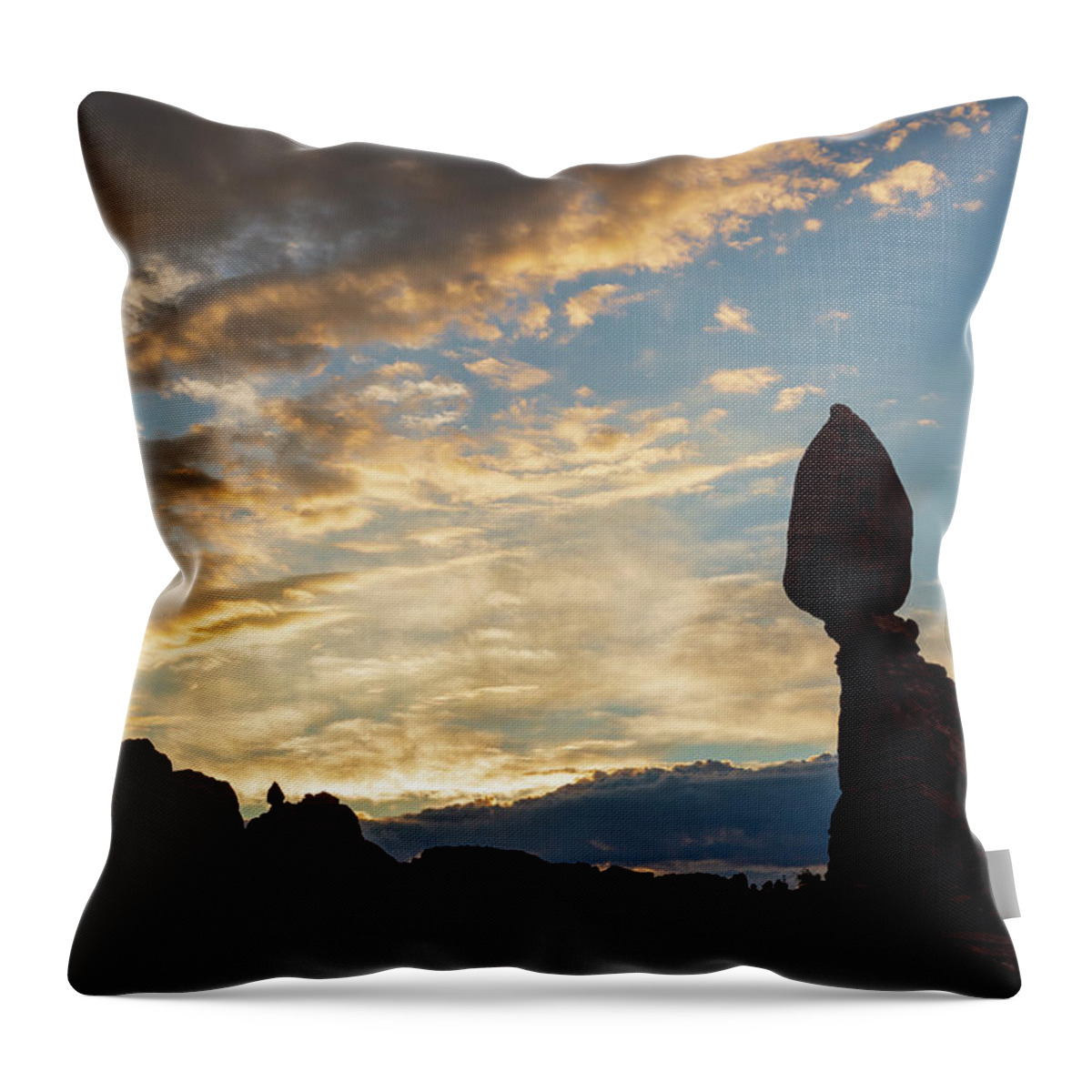 Arches Throw Pillow featuring the photograph Arches NP XXIV Color by David Gordon