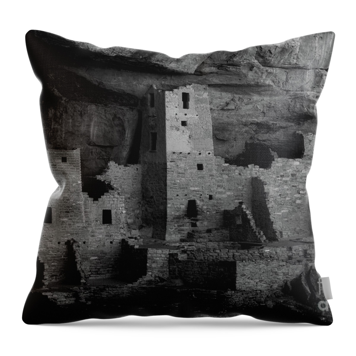Cliff Palace Throw Pillow featuring the photograph Cliff Palace South by Jeff Hubbard