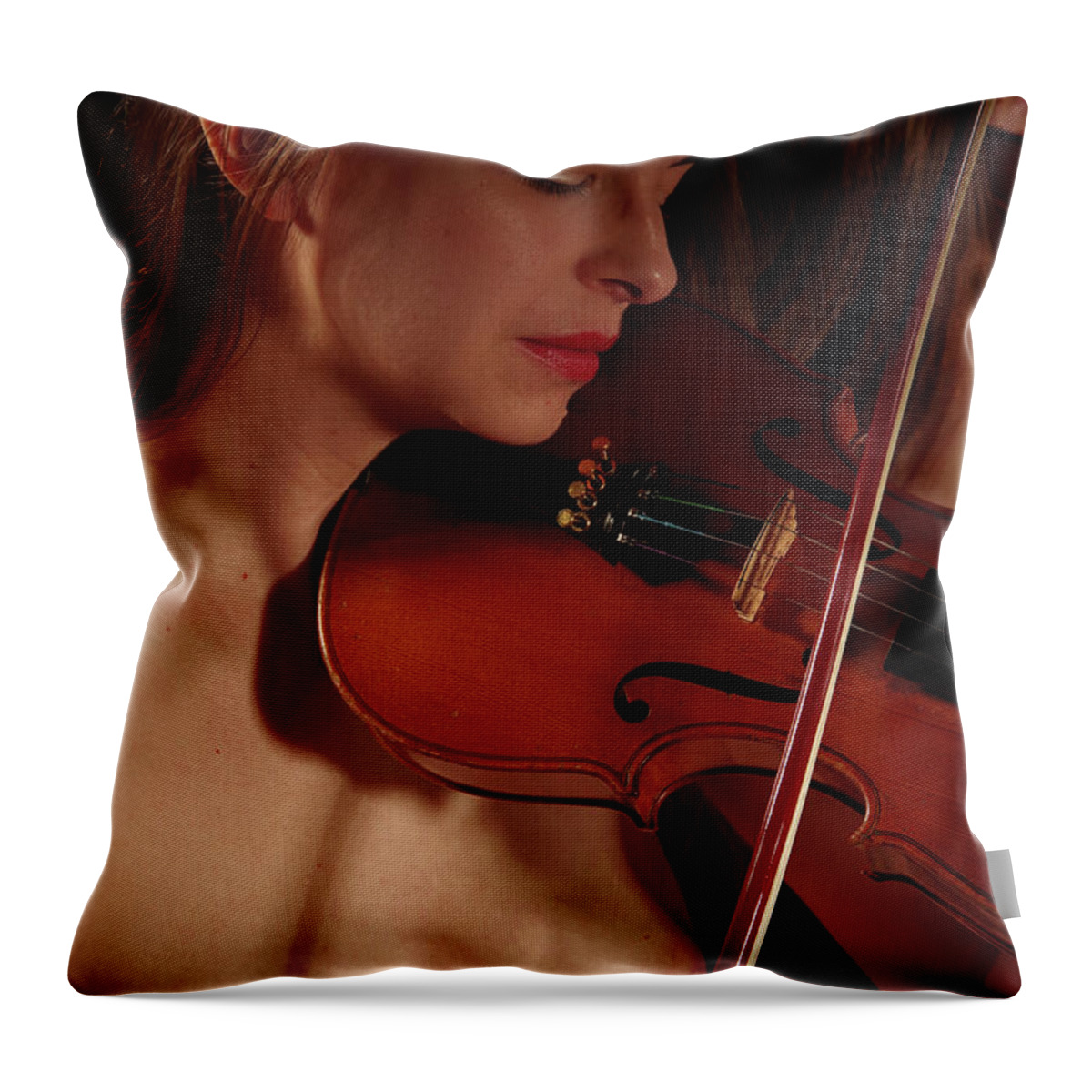 Nude Music Violin Throw Pillow featuring the photograph Kazt0935 by Henry Butz
