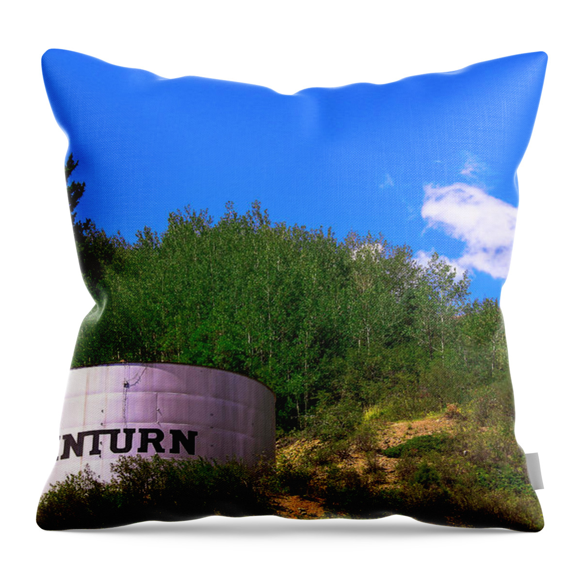 Minturn Throw Pillow featuring the photograph Minturn Water Tower by Ola Allen