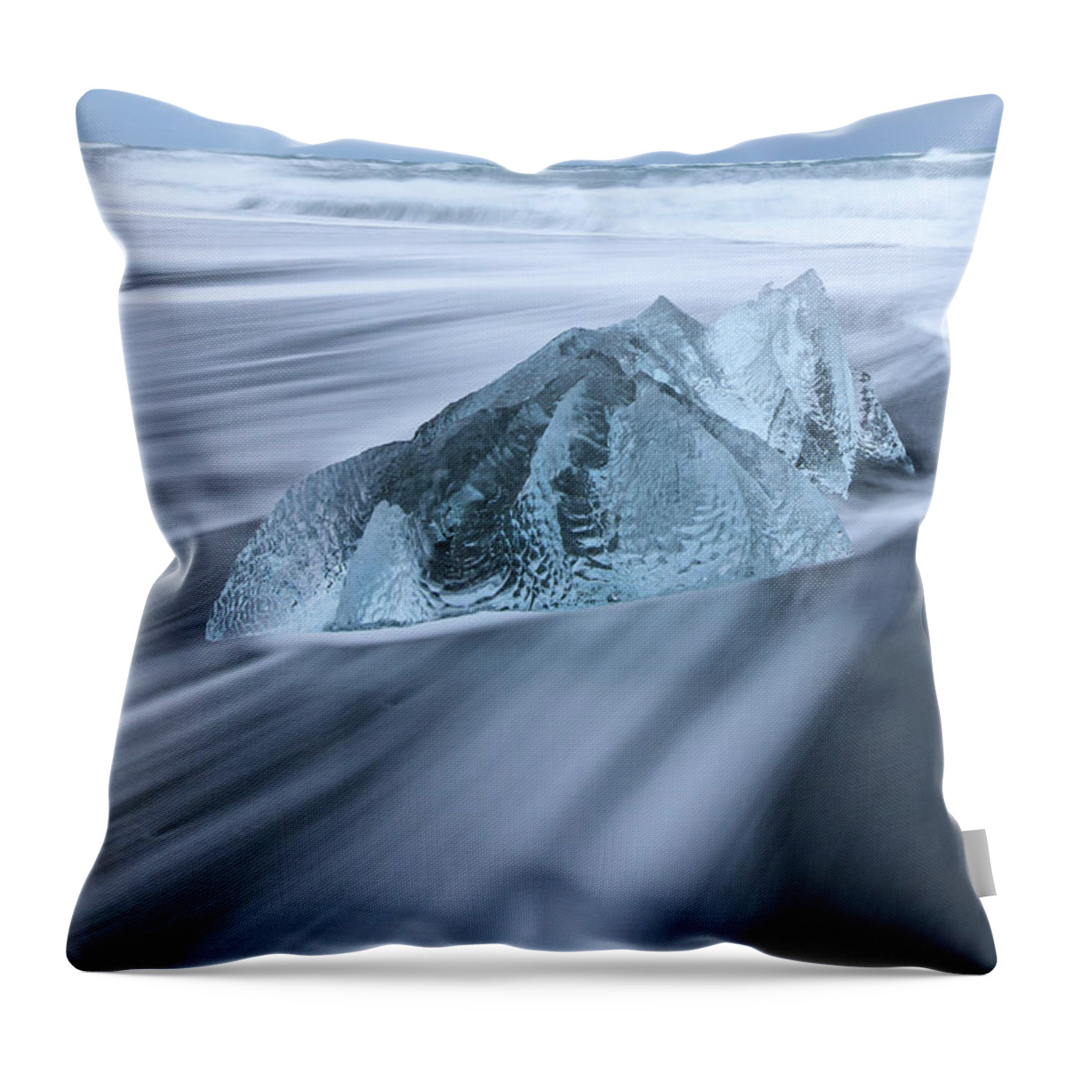 Iceland Throw Pillow featuring the photograph Ornate Ice by Rob Davies