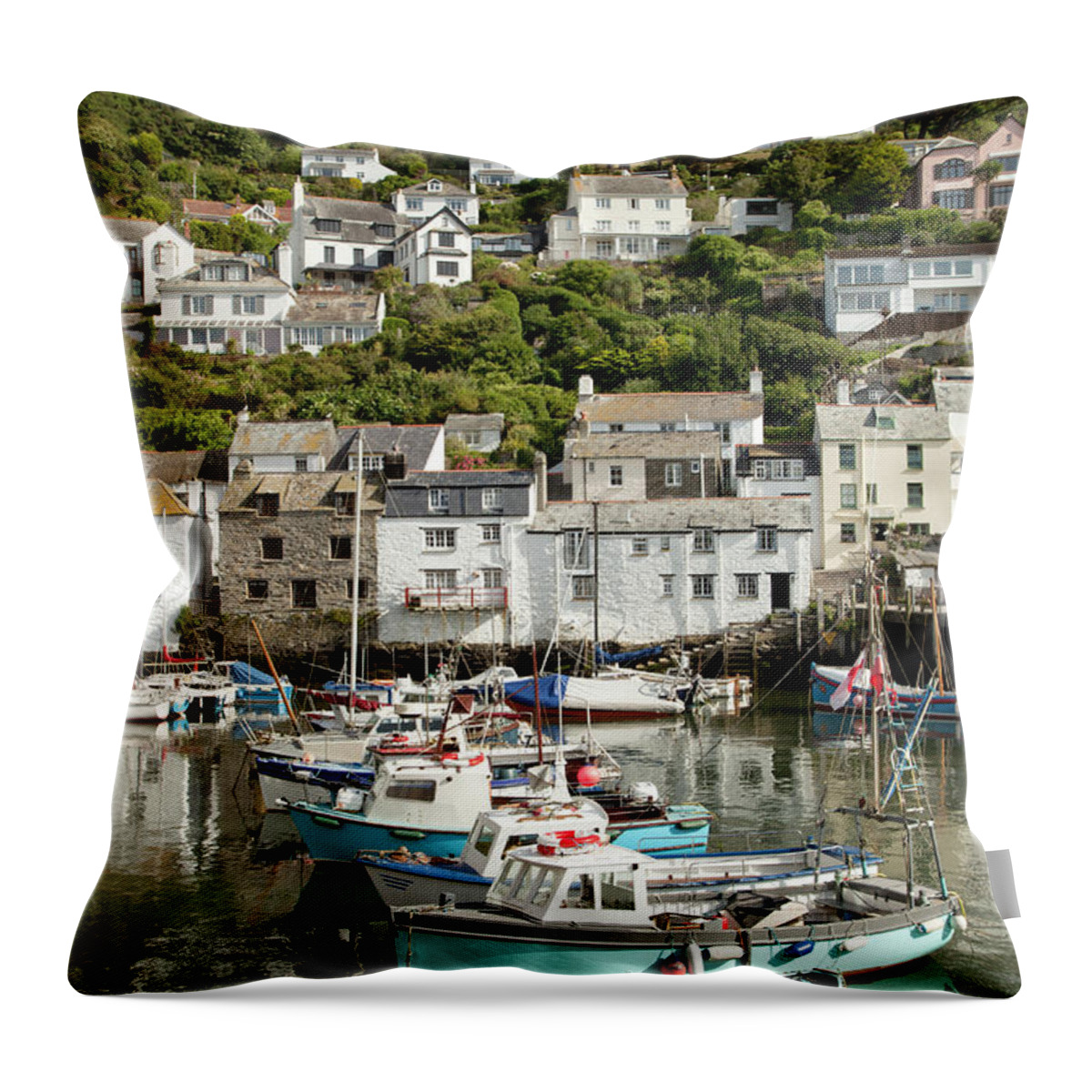 Southwest England Throw Pillow featuring the photograph Polperro Harbour, Cornwall by Paulaconnelly