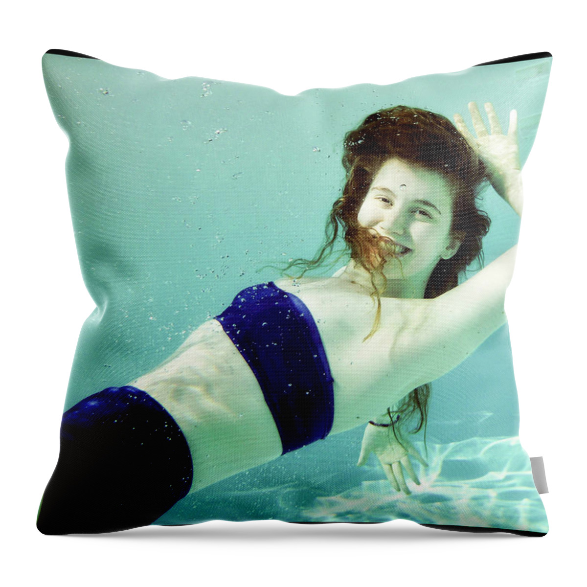 Underwater Throw Pillow featuring the photograph Pool Girl by D Malone