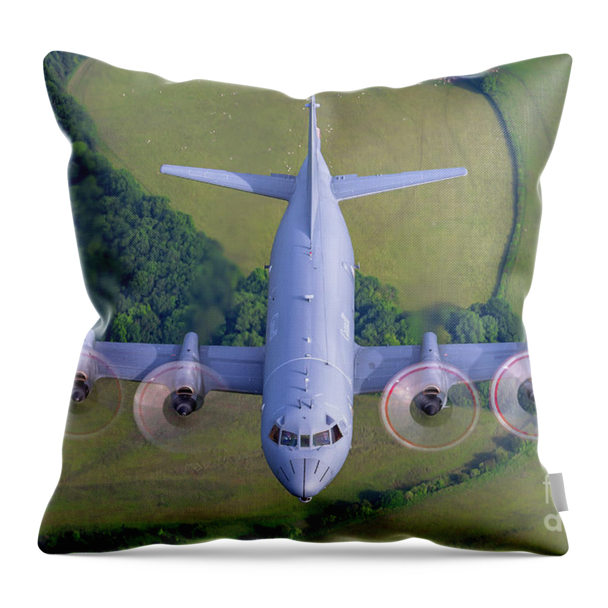 Lockheed Throw Pillow featuring the photograph Royal Canadian Air Force Lockheed CP-140 Aurora b6 by Nir Ben-Yosef
