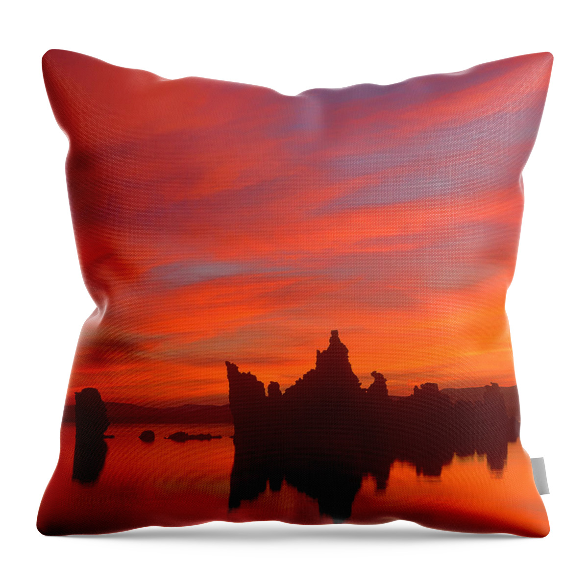 Dave Welling Throw Pillow featuring the photograph Sunrise On The South Tufas Mono Lake California by Dave Welling