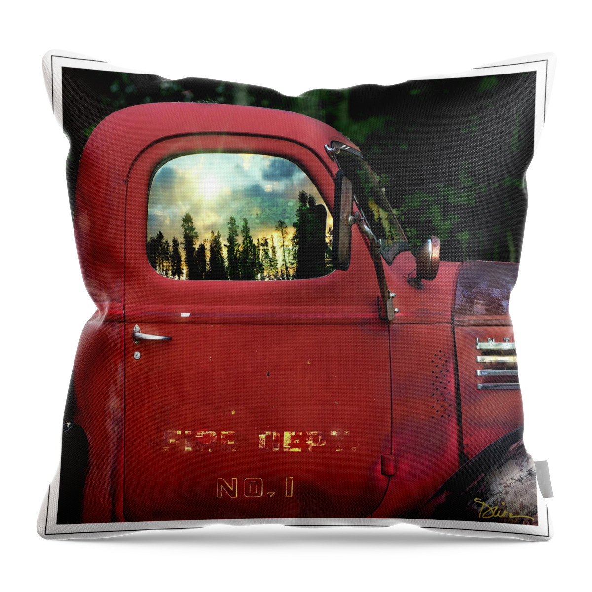 Old Fire Truck Throw Pillow featuring the photograph Sunset's Reflection by Peggy Dietz
