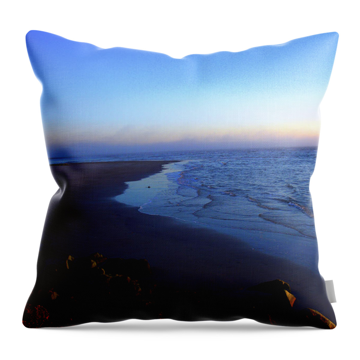 New Jersey Throw Pillow featuring the photograph Where The Sun Kissed The Sea by Robyn King
