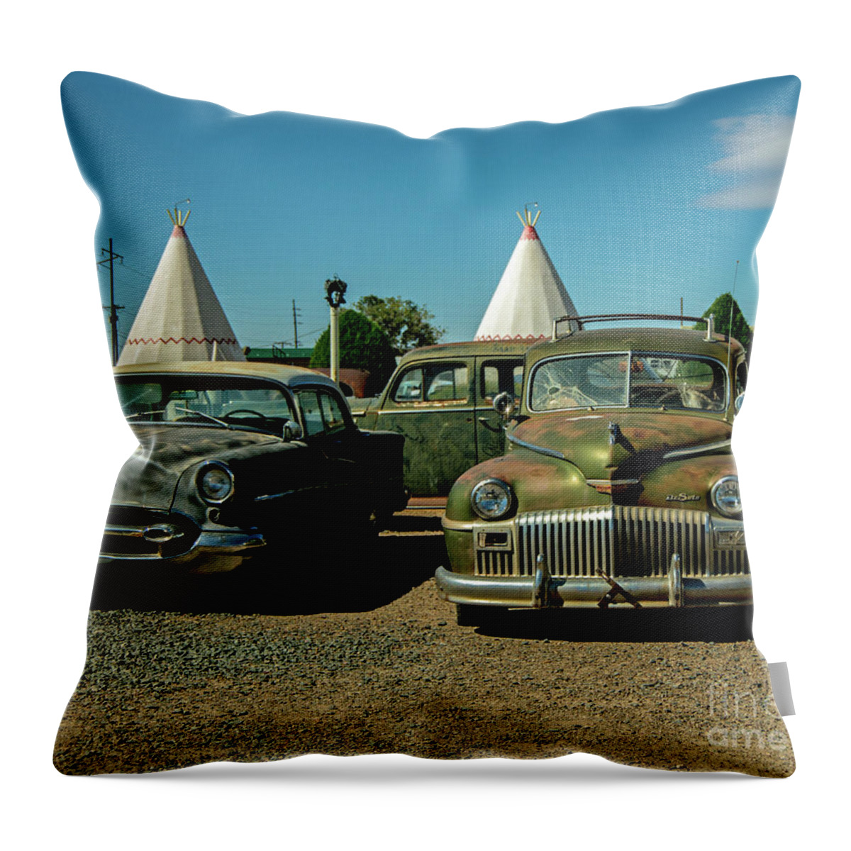 Wigwam Motel Throw Pillow featuring the photograph Wigwam Relics by Stephen Whalen
