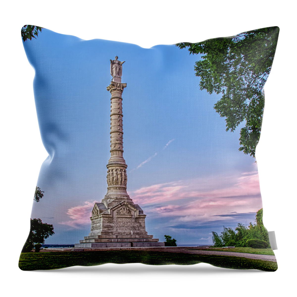 Yorktown Throw Pillow featuring the photograph Yorktown Victory Monument #3 by Jerry Gammon