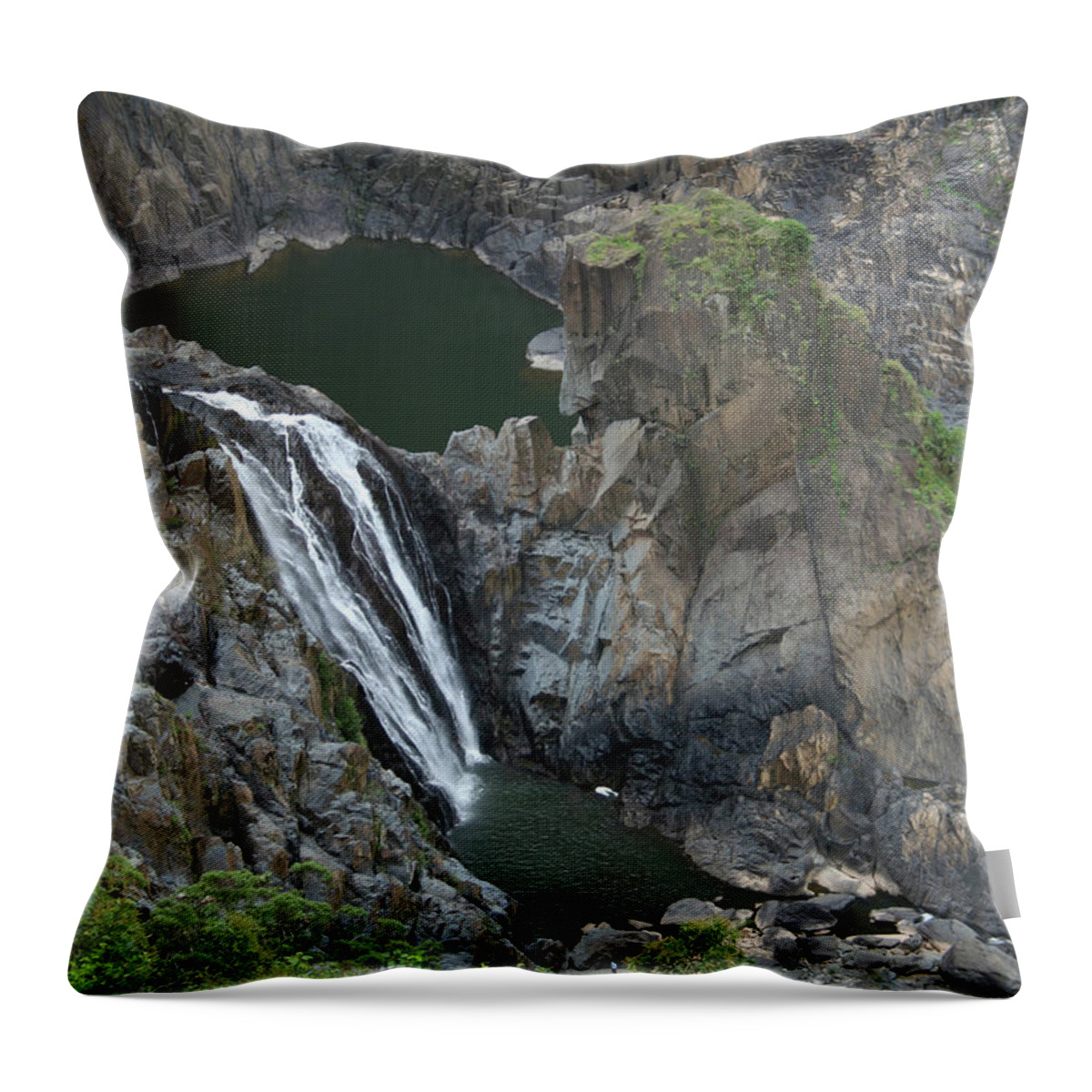 Barron Falls Throw Pillow featuring the photograph Barron Falls by Maryse Jansen